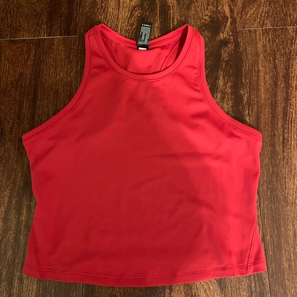 Red size M Navy Blue size S - Picture 5 of 7